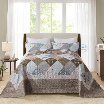 How To Wash The Reversible Quilted Bedspread?